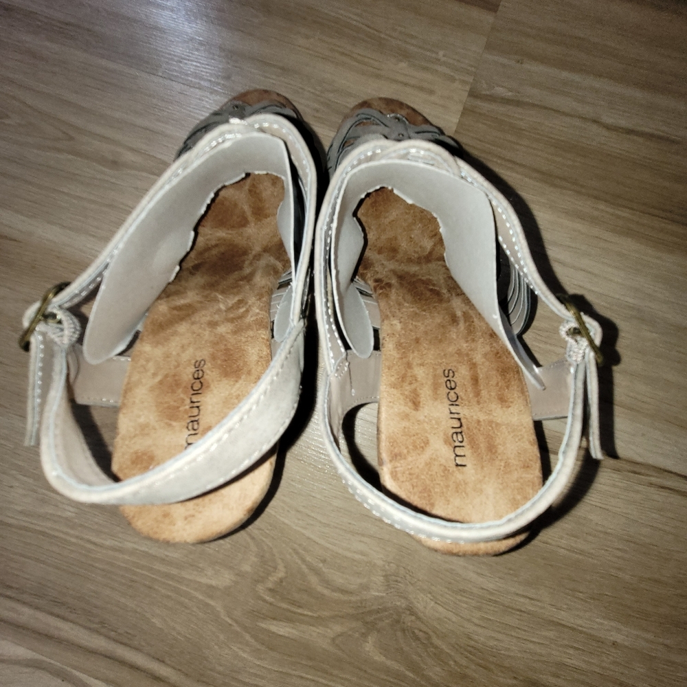 NWT Maurice's Open Toe Strappy Wedge | Size 9.5 Color: gray - Picture 6 of 8
